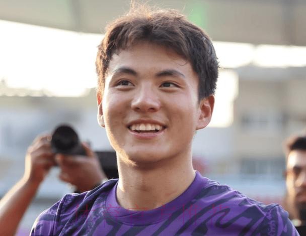 欧洲球探关注李昊表现,185万欧身价被指过高,估值仅30-50万欧 欧洲球探关注李昊表现,185万欧身价被指过高,估值仅30-50万欧